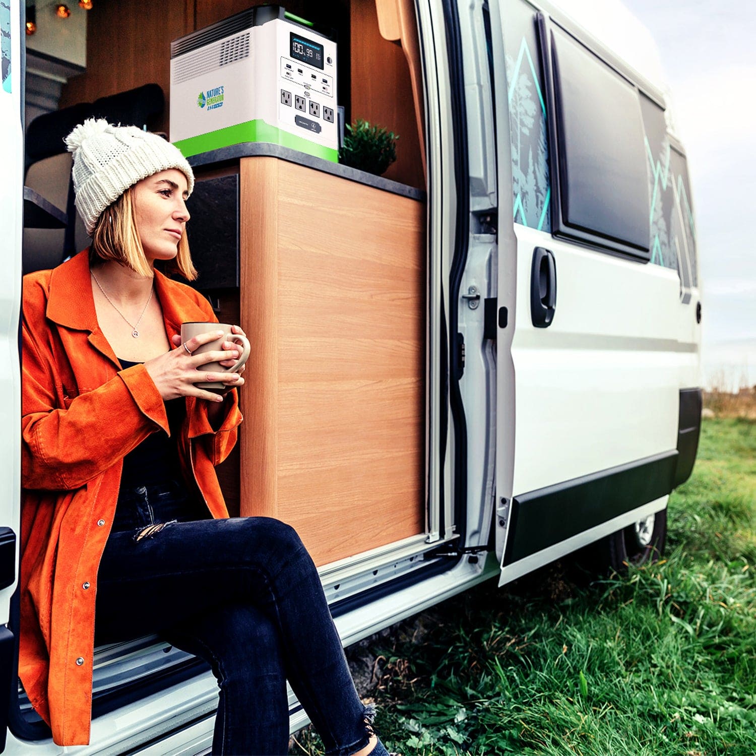 Nature's Generator Lithium 1800 Solar Generator and Transfer Switch