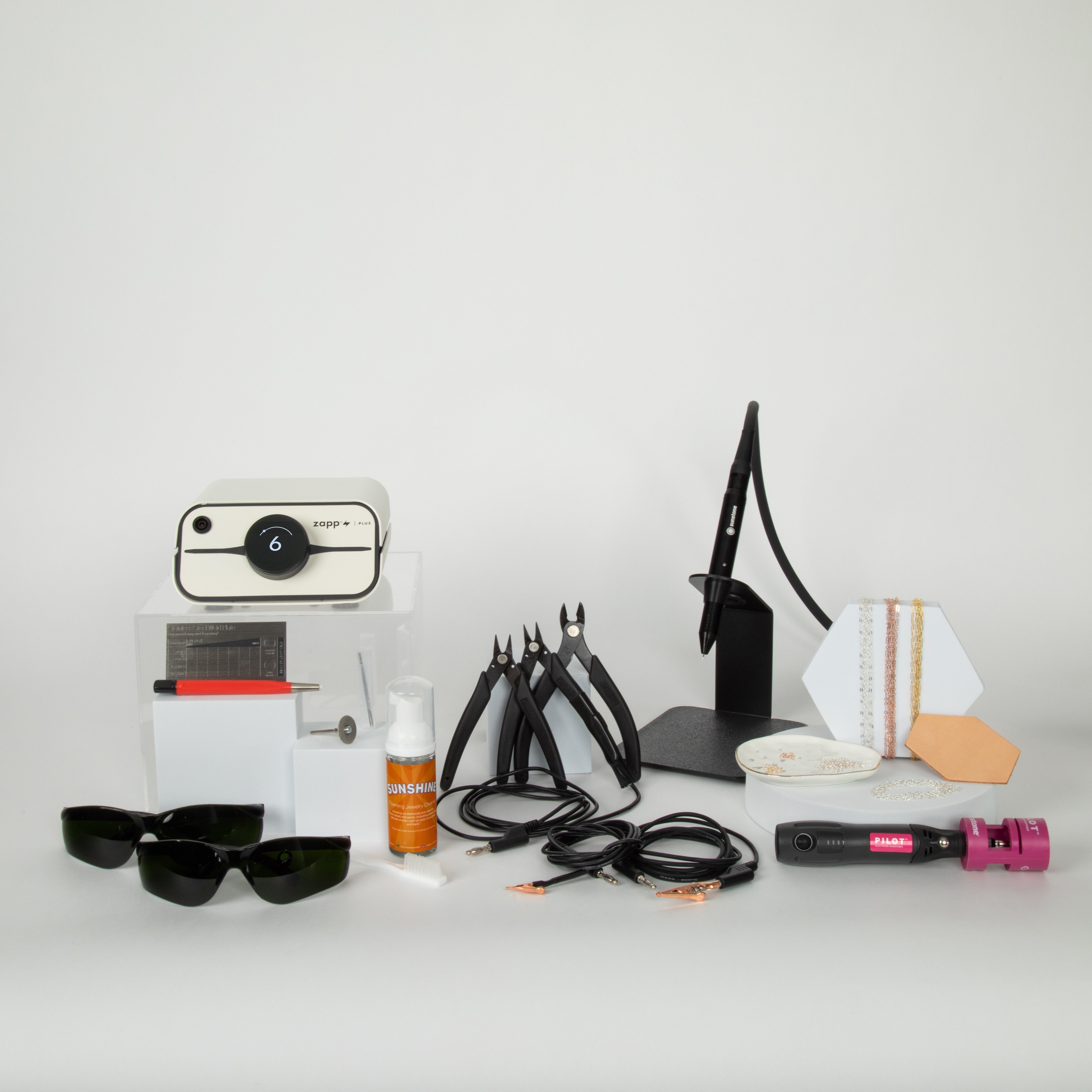 Bronze Permanent Jewelry Starter Kit with a Black Stylus and Zapp Plus® 2